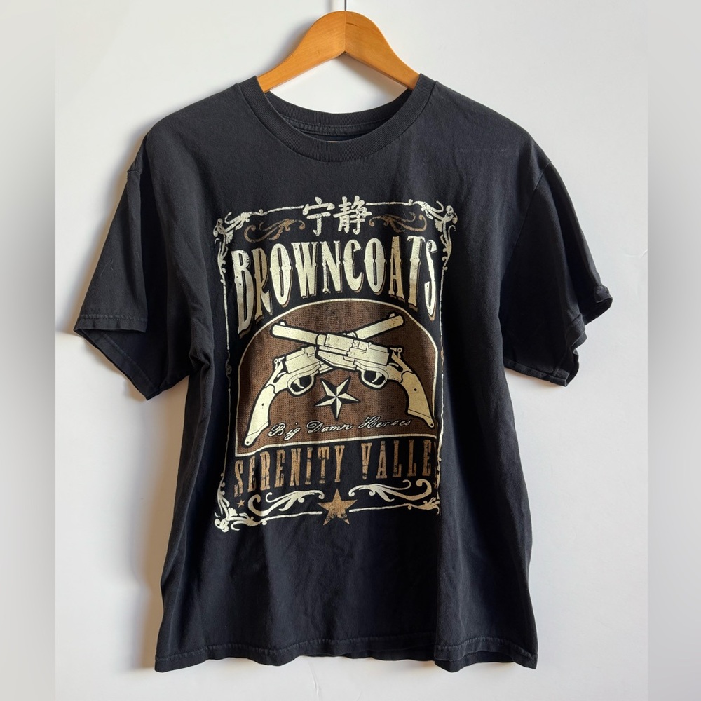 Black vintage Graphic design Tee